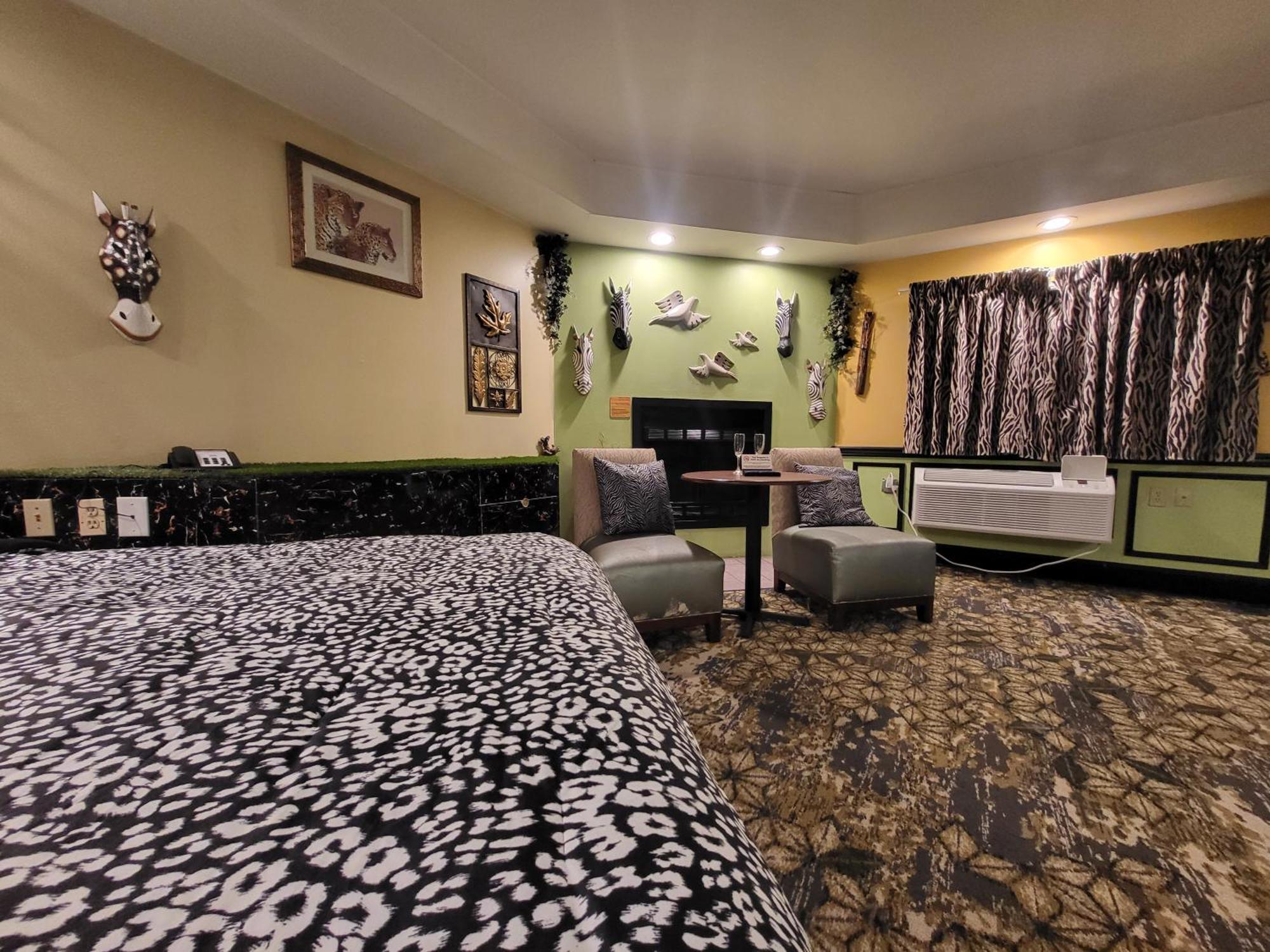 Inn Of The Dove - Romantic Luxury Suites With Jacuzzi & Fireplace At Harrisburg-Hershey-Philadelphia, Pa Екстериор снимка
