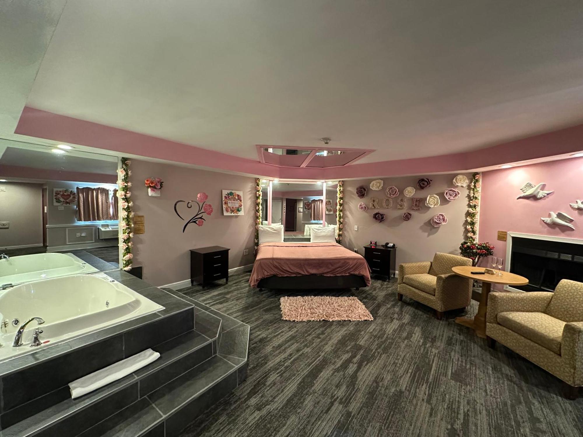 Inn Of The Dove - Romantic Luxury Suites With Jacuzzi & Fireplace At Harrisburg-Hershey-Philadelphia, Pa Екстериор снимка